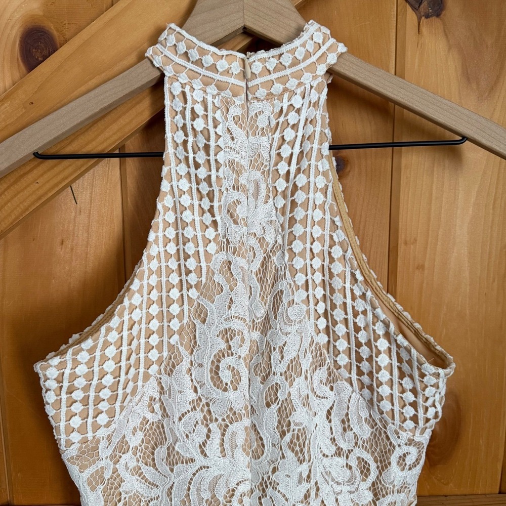 PrettyLittleThing White Crochet Lace Midi Dress - Picture 3 of 13